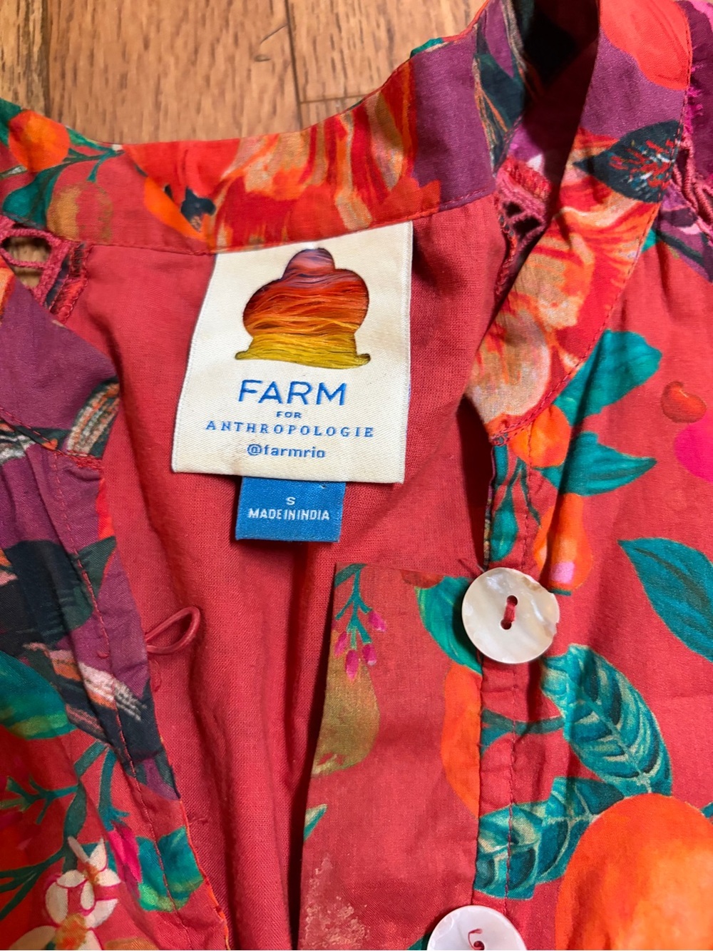 FARM Rio Red Multicolor Floral Button-Front Tunic Robe - Picture 7 of 11
